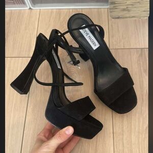 Steve Madden Elegant Black Strappy Heels